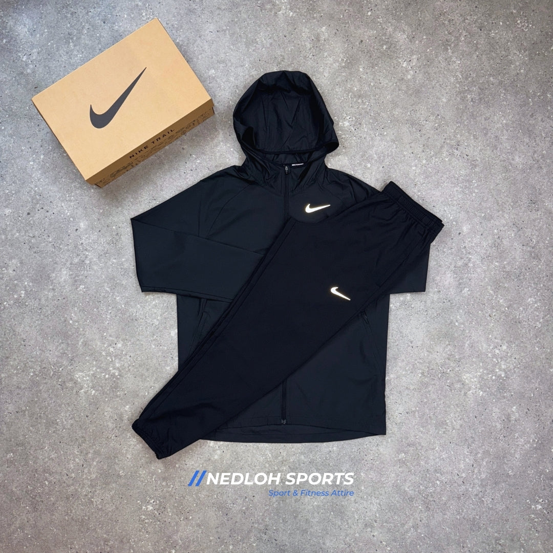 Nike Set | Black Essential Jacket & Black Challenger Trouser