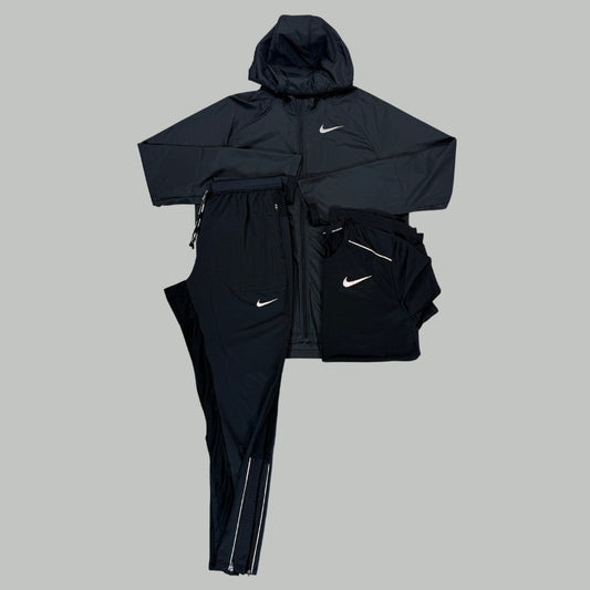 Nike Set | Essential Jacket, Black Phenom Trouser & Black Miler