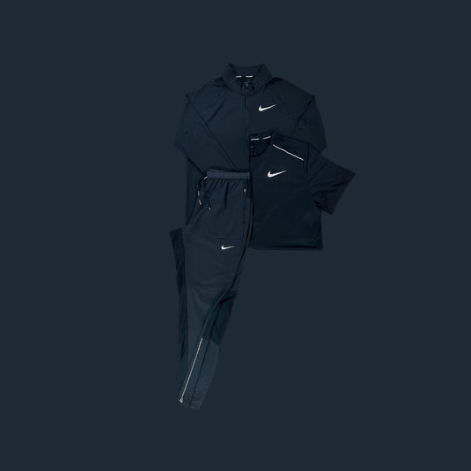 Nike Tri-Set | Black Element 1/4 Zip, Black Phenom Trouser, Black Miler