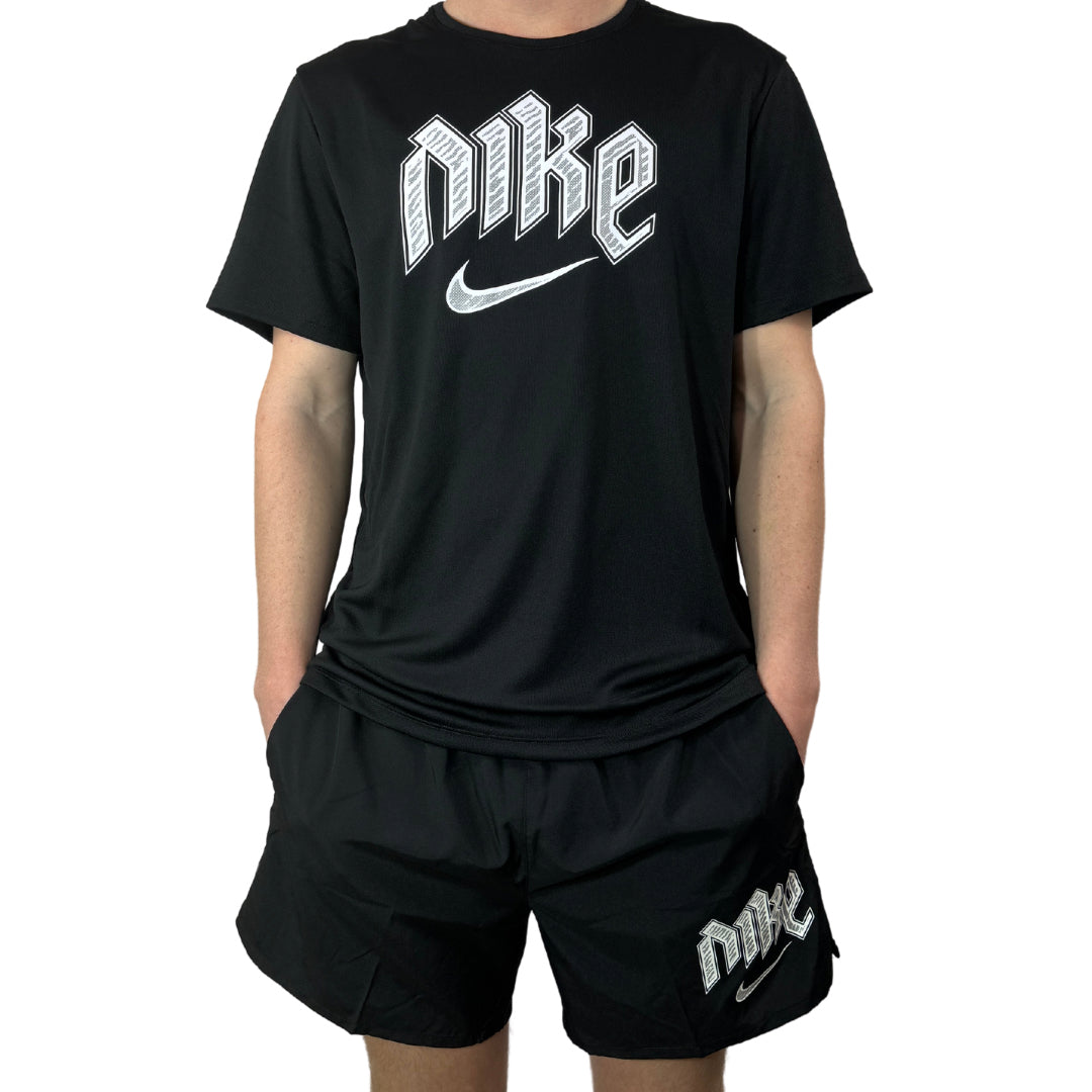 Nike Challenger Dri-Fit 5in Running Shorts - Black