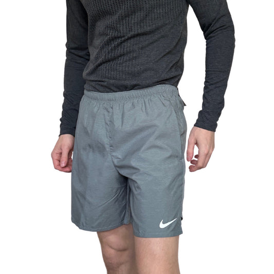 Nike Challenger Dri-Fit 7in Running Shorts - Smoke GreyHeather