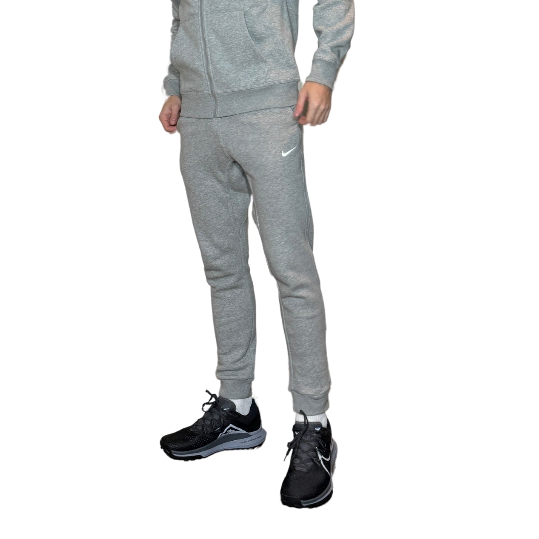 Nike Club Fleece Tapered Sweatpants - Grey