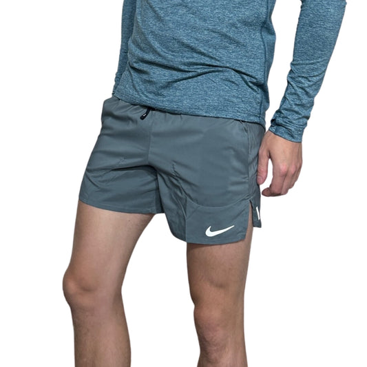 Nike Flex Stride 5 inch Shorts - Smoke Grey