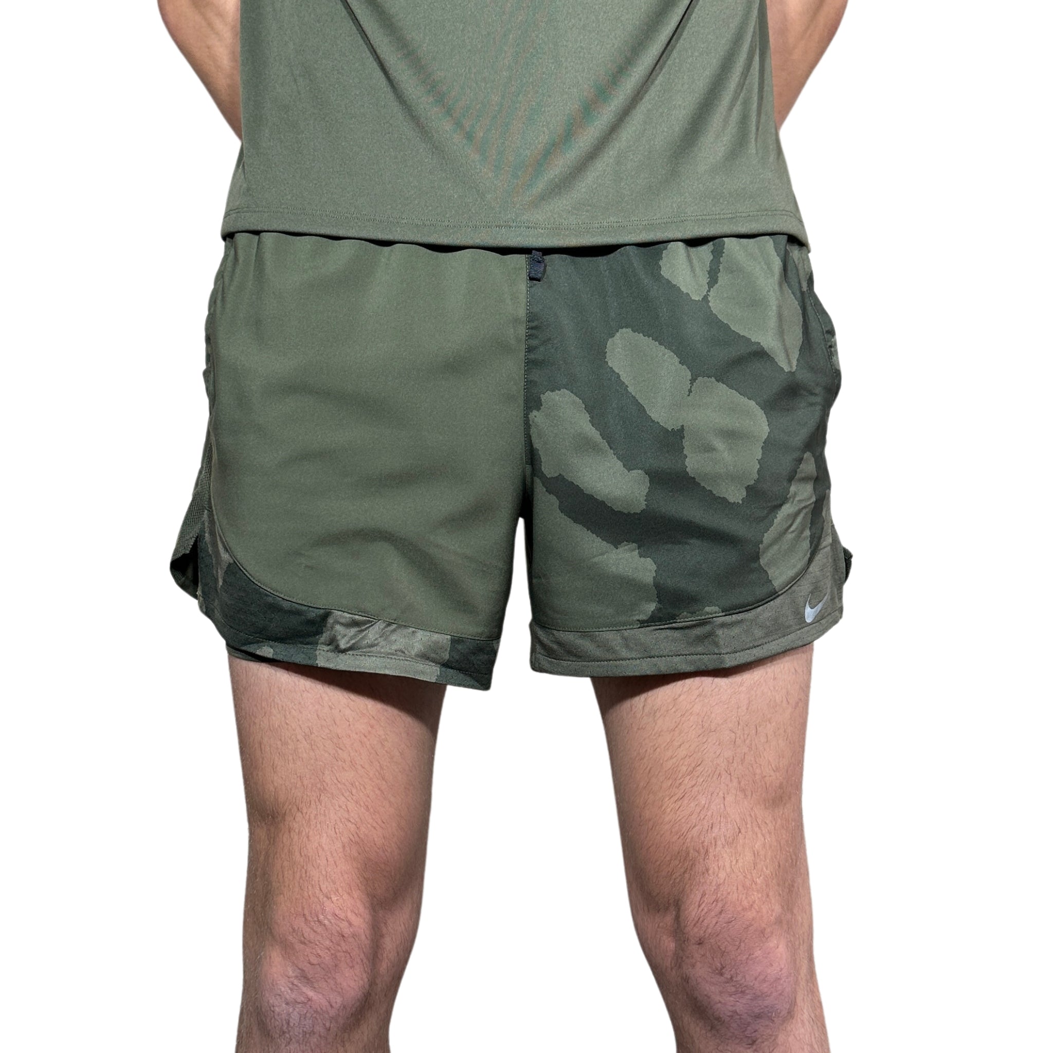 Nike green camo outlet shorts