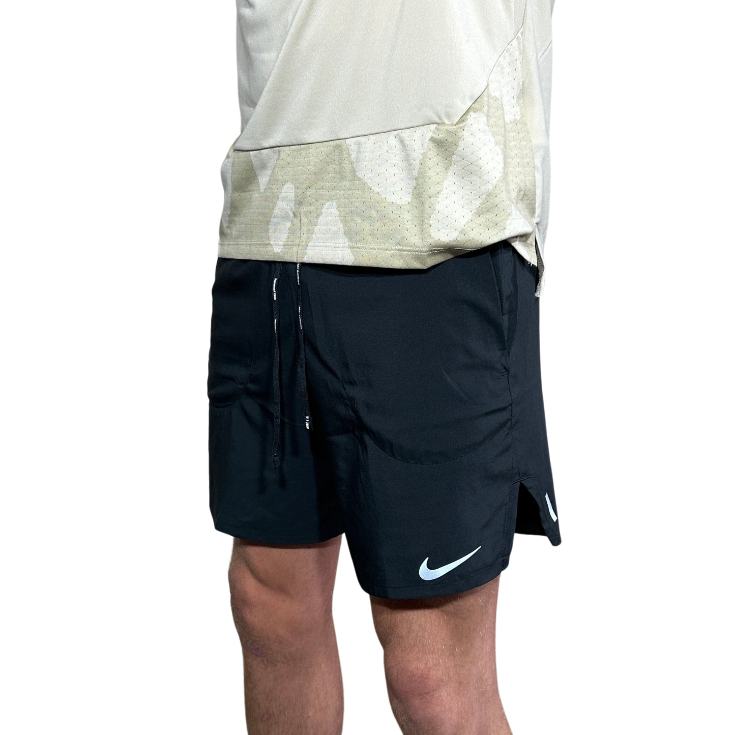 Nike Flex Stride 7in Shorts (Horizontal Tick)- Black